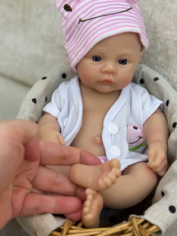 13-Inch Silicone Reborn Baby Girl – Open Mouth, Waterproof, Lifelike Painted