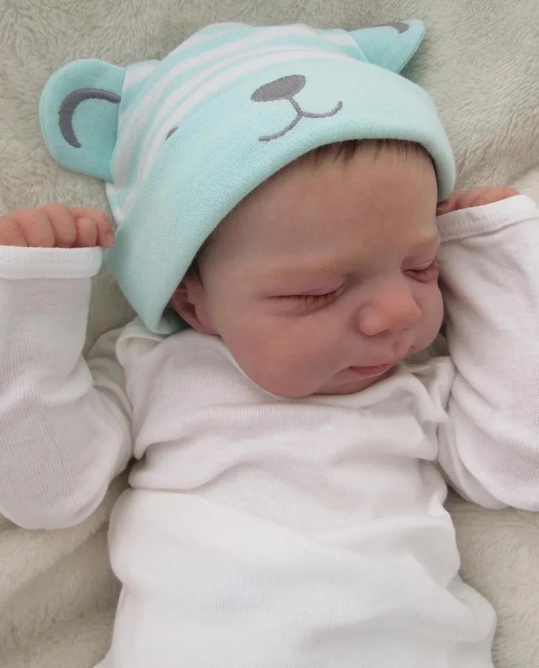 48cm Lifelike Reborn Baby Girl Doll – Soft Vinyl Body with 3D Painted Veins, Realistic Sleeping Doll, Bathe-Friendly Toy